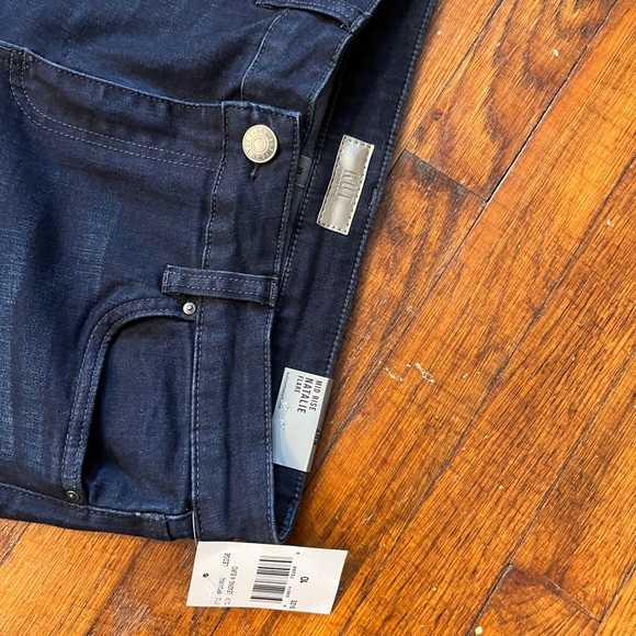 NWT Kut from the Kloth Dark Blue Flare Jeans 10 - Picture 3 of 14